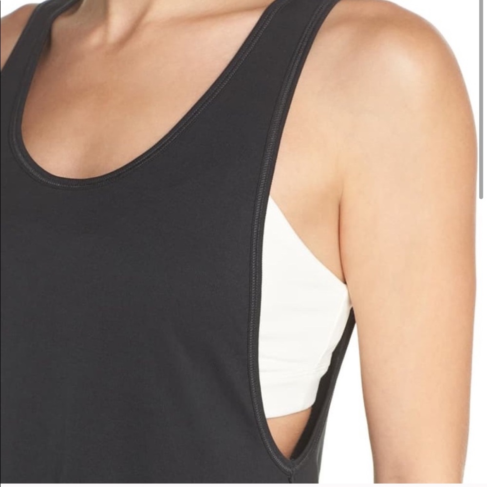 Zella Strappy work out tank XS - Picture 2 of 7